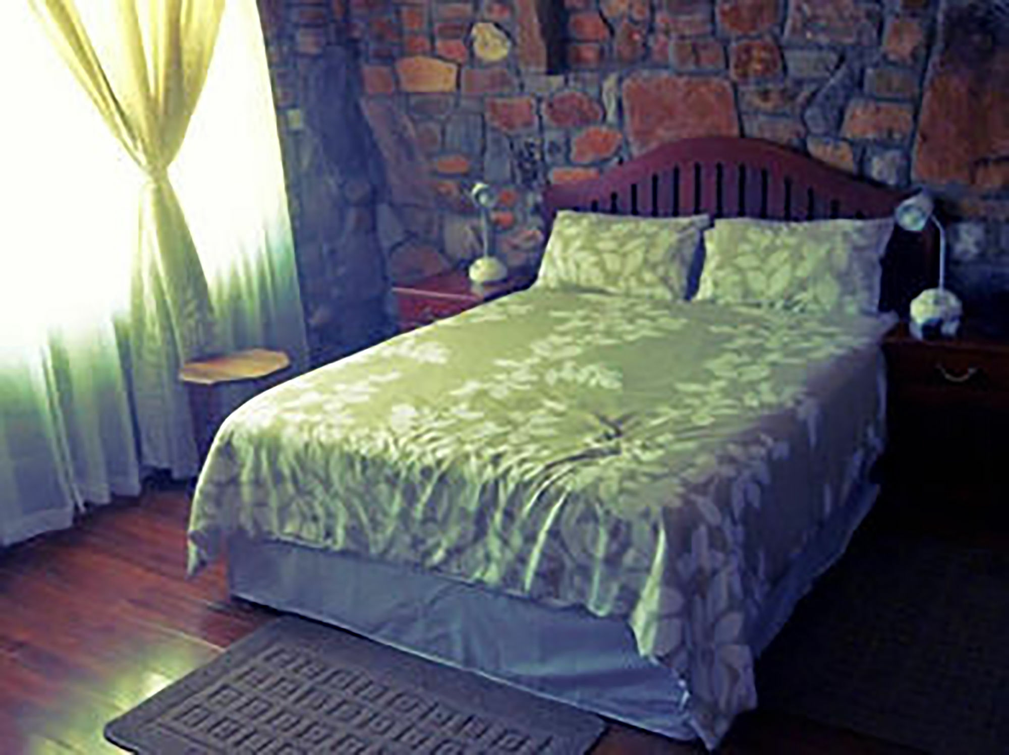 A New Earth Guest Lodge Франсистаун Екстериор снимка