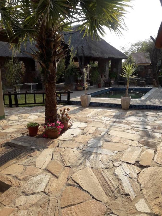A New Earth Guest Lodge Франсистаун Екстериор снимка